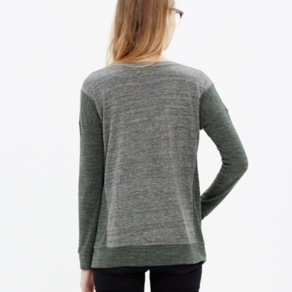 Madewell All-Around Gray Green Colorblock Long Tee - Picture 2 of 8